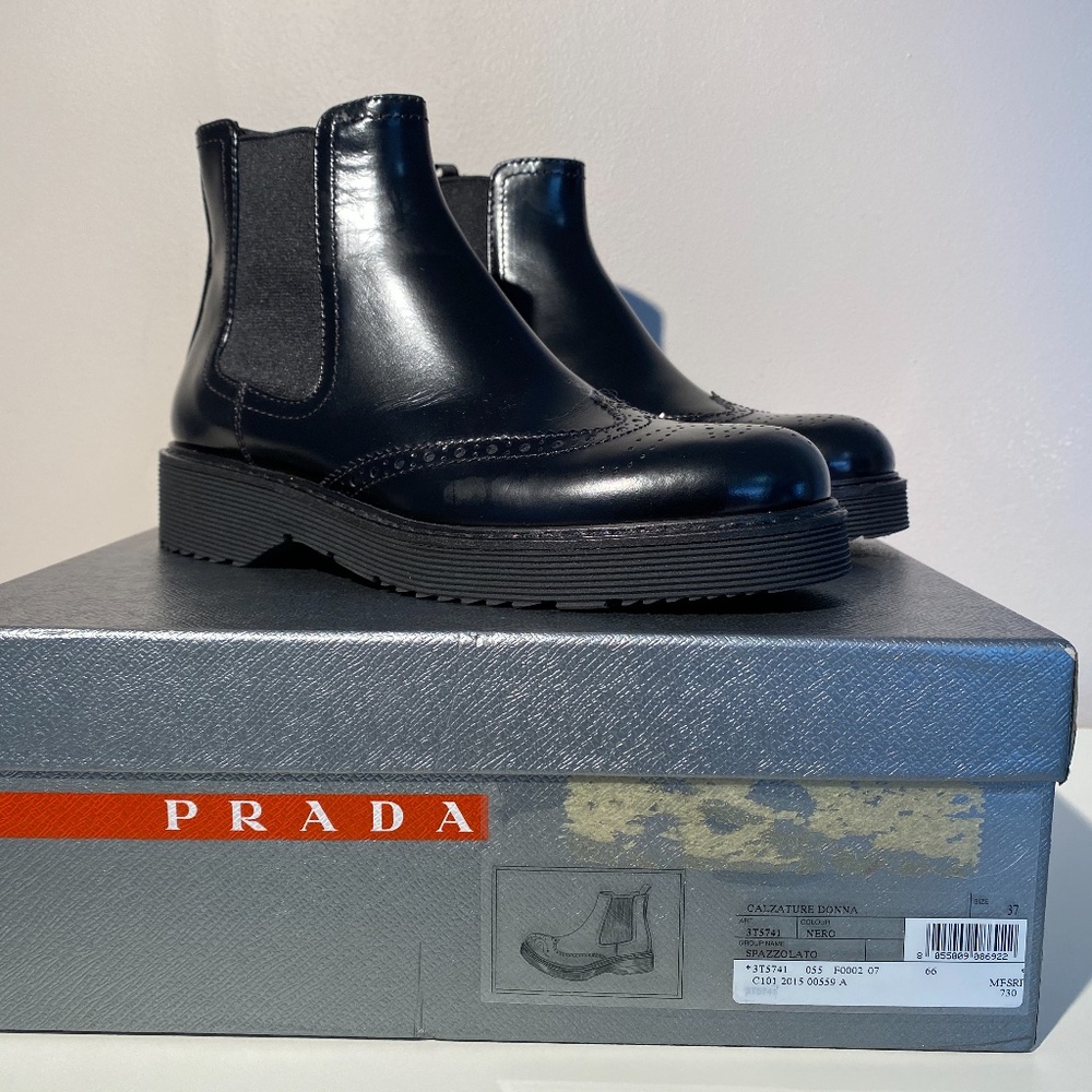Prada Spazzolato Wing Tip Chelsea Boots - Picture 2 of 7